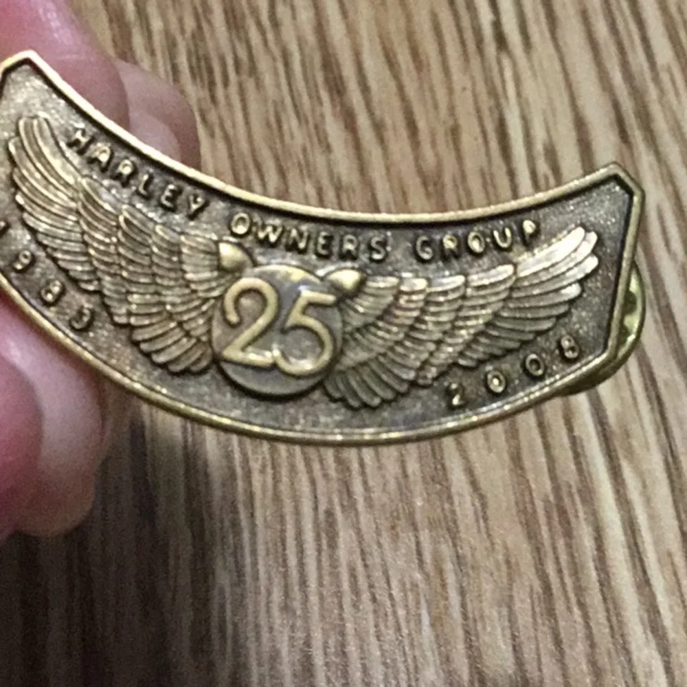 Three  Harley Davidson Pin what you see is what you get. Collectors - Picture 8 of 12